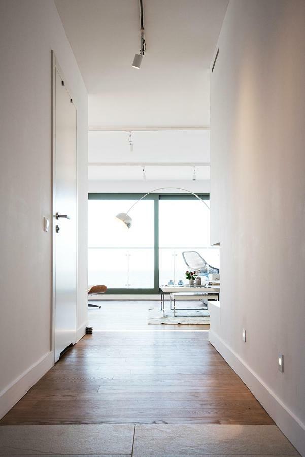 Superior Cliff Apartment 尤斯托尼莫斯基 外观 照片